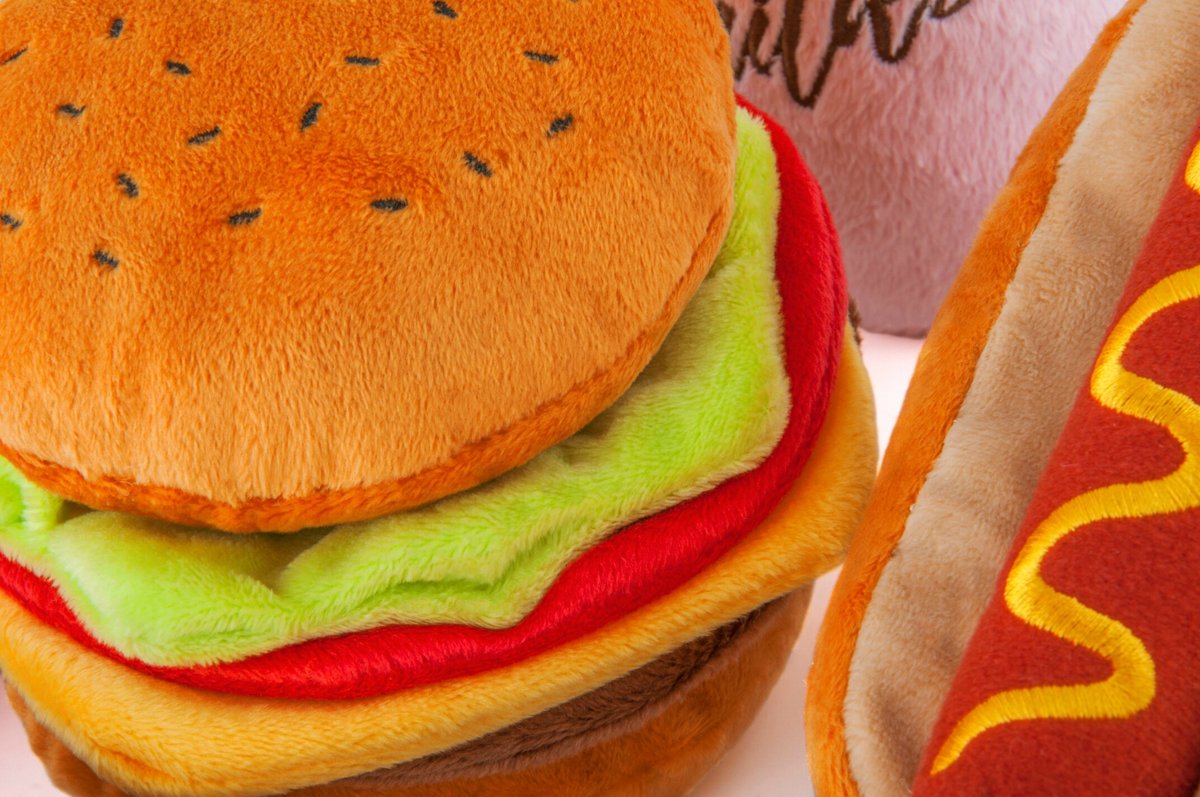 P.L.A.Y. American Classic Toy - Burger
